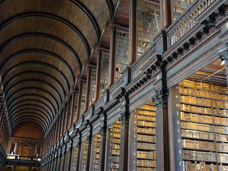 Stream processing con Kafka Streams DSL