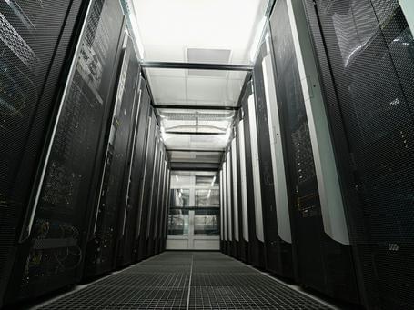 CDP, Composable CDP, or Agentic CDP: The Decision Every CMO Can’t Afford to Delegate to IT