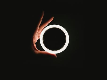 Cómo implementar el modo oscuro en Next.js con TailwindCSS