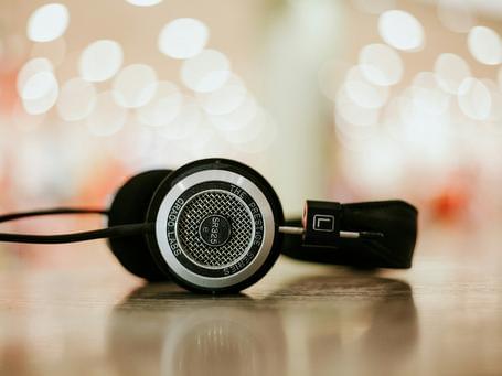 Lo más top del año: nuestros podcasts más escuchados de 2024