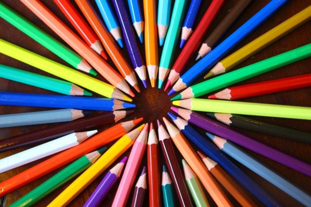 Dale color a tus iconos SVG
- Paradigma