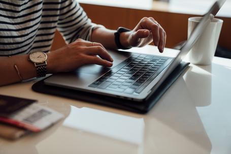 (min-width: 768px) 40vw, 100vw Una intranet eficaz y funcional