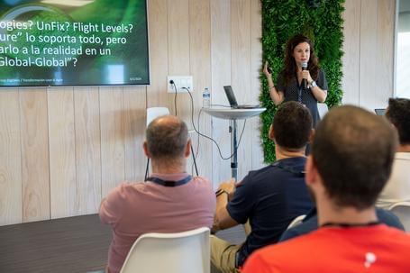 undefined Fátima Casaú en su charla en Agile Real Life 2024.