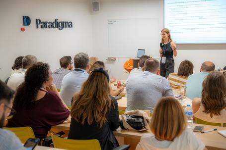 undefined María Álvarez de Linera en su charla en Agile Real Life 2024.