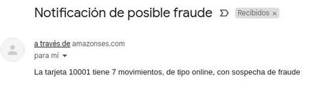 undefined Mail con una notificación de posible fraude.