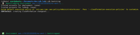 Salida del comando cdk bootstrap.