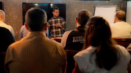 Reflexionamos también sobre la generación de código con IA.