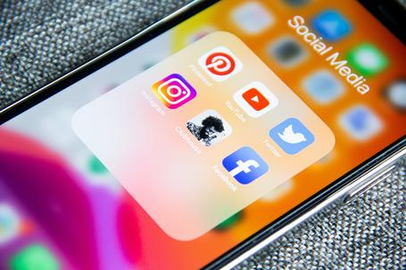 undefined En las redes sociales, aunque nosotros seamos el producto, el gobierno del dato es fundamental para garantizar la privacidad y el cumplimiento regulatorio.