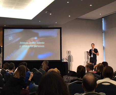 En la Conferencia Agile Spain contamos precisamente una de estas historias transformadoras,