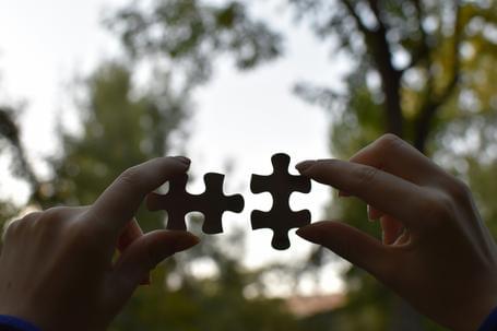 (min-width: 768px) 40vw, 100vw Podcast - APIOps y Apigee: ¿la pareja perfecta?