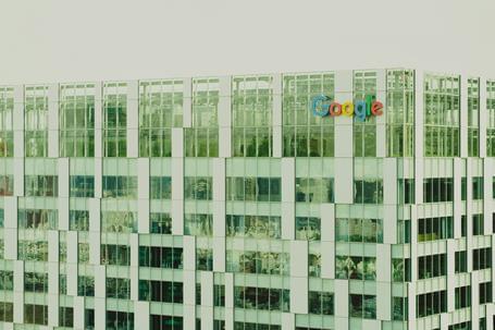 (min-width: 768px) 40vw, 100vw Podcast - Predicciones Google Cloud para 2025