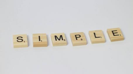 undefined Palabra "simple" para ilustrar el concepto de Guillermo de Ockham sobre la simplicidad en la explicación de fenómenos